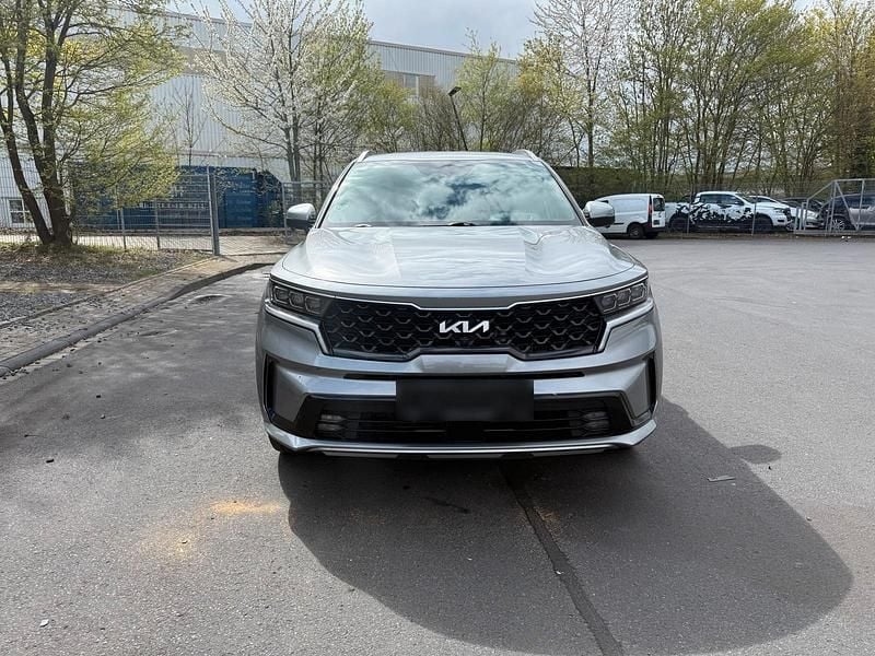 Gebraucht Kia Sorento 201 PS (147 kW) 2023 Silber SUV