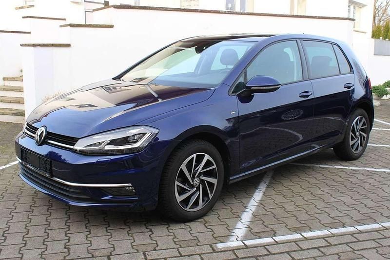 Blau Gebraucht 2018 VW Golf VII Limousine | 17.950 € (Fairer Preis) - Bild 1/3