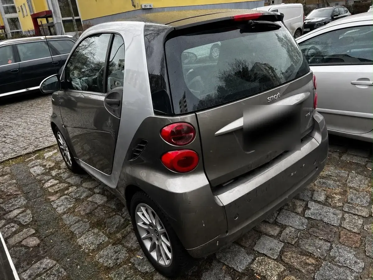 Gebraucht Smart ForTwo Coupé 71 PS (52 kW) 2011 Grau Coupé