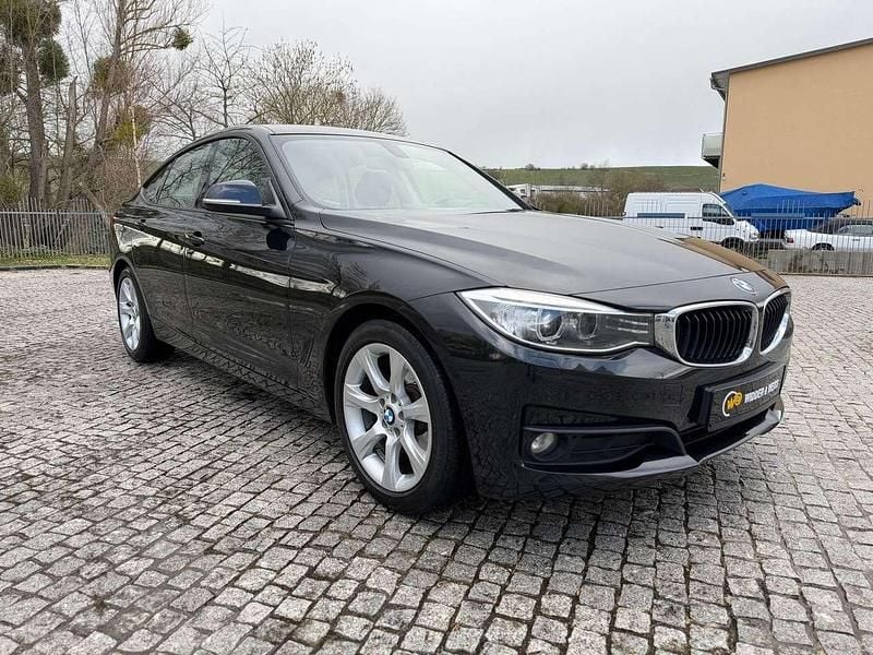 Gebraucht BMW 320 184 PS (135 kW) 2014 Saphirschwarz Limousine