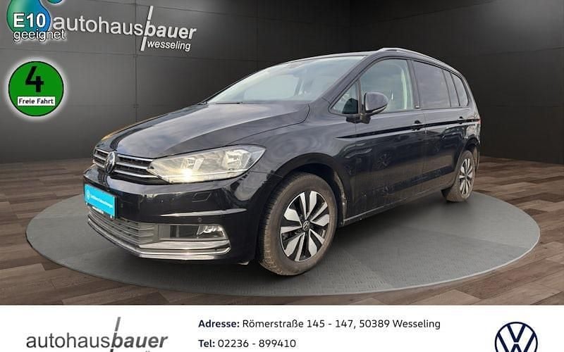 Gebraucht VW Touran Move 150 PS (110 kW) 2023 Deep black Van / Kleinbus