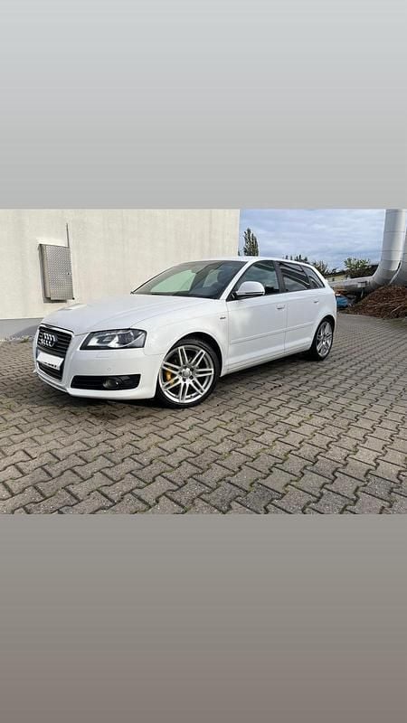 Weiß Gebraucht 2008 Audi A3 S-Line Kombi | 6.300 € (Etwas zu teuer) - Bild 1/4