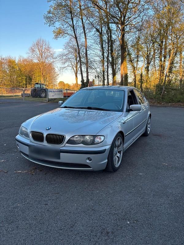Gebraucht BMW 325 192 PS (141 kW) 2001 Silber Limousine
