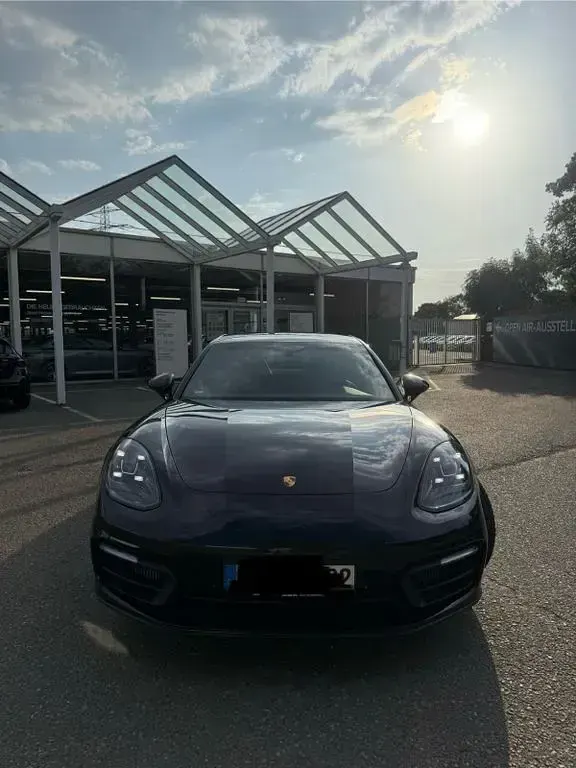 Gebraucht Porsche Panamera 4 330 PS (242 kW) 2022 Schwarz Kleinwagen
