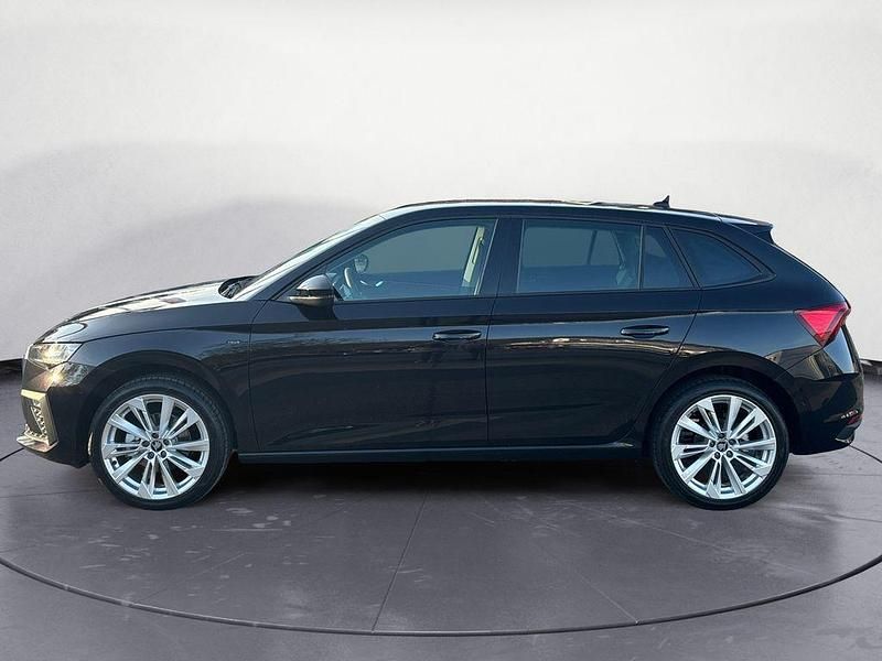 Neu Skoda Scala Tour 116 PS (85 kW) 2026 Schwarz Kleinwagen