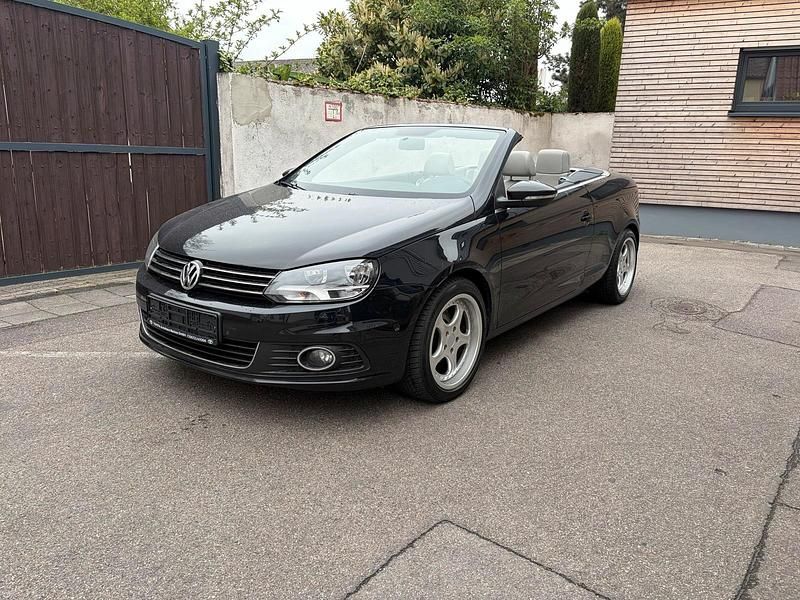 Second-hand VW Eos 140 CP (102 kW) 2011 Negru Cabrio