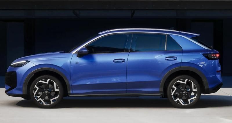 Neu VW T-Roc R-line 150 PS (110 kW) 2026 Grenadilla black metallic SUV