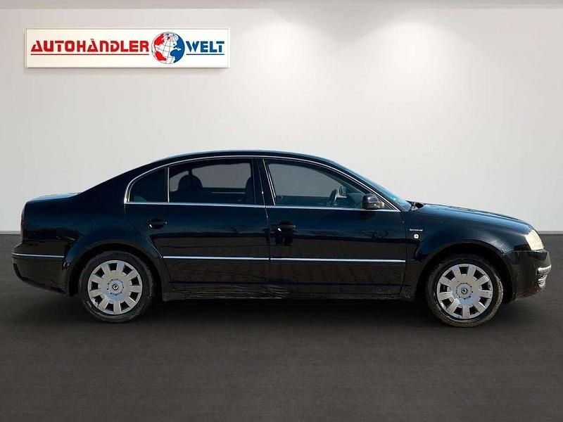 Gebraucht Skoda Superb Comfort 131 PS (96 kW) 2005 Schwarz Limousine