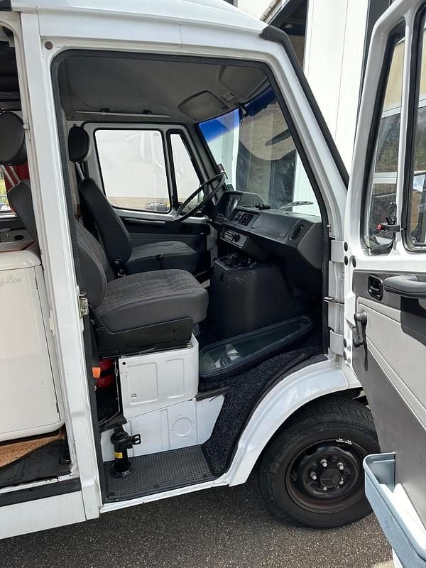 Gebraucht Mercedes T1 98 PS (72 kW) 1991 Weiß Van