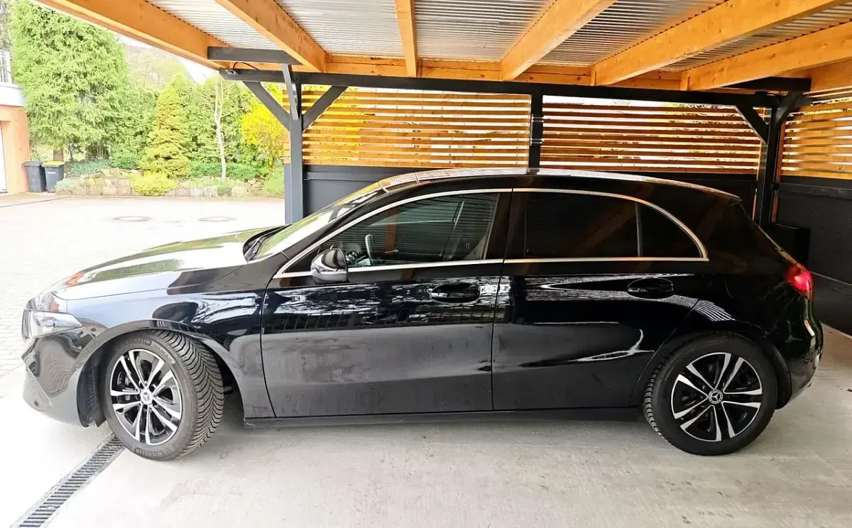 Gebraucht Mercedes A250 Advanced 224 PS (164 kW) 2023 Schwarz Limousine