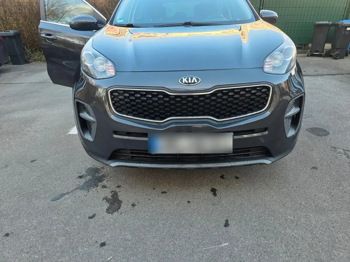 Gebraucht Kia Sportage Attract 132 PS (97 kW) 2018 Grau SUV