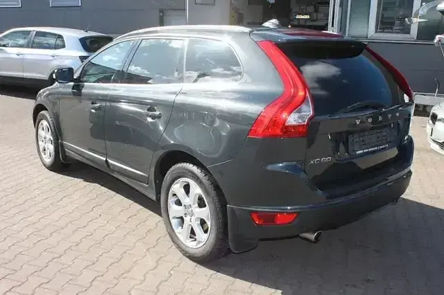 Occasion Volvo XC60 Summum 215 ch (158 kW) 2012 Gris SUV