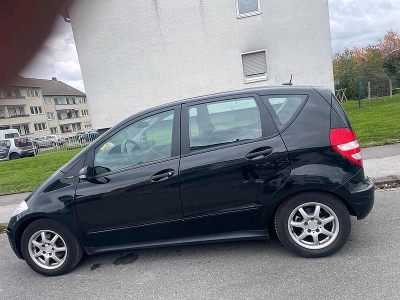 Schwarz Gebraucht 2004 Mercedes A150 Classic Kleinwagen | 2.800 € (Fairer Preis) - Bild 1/4