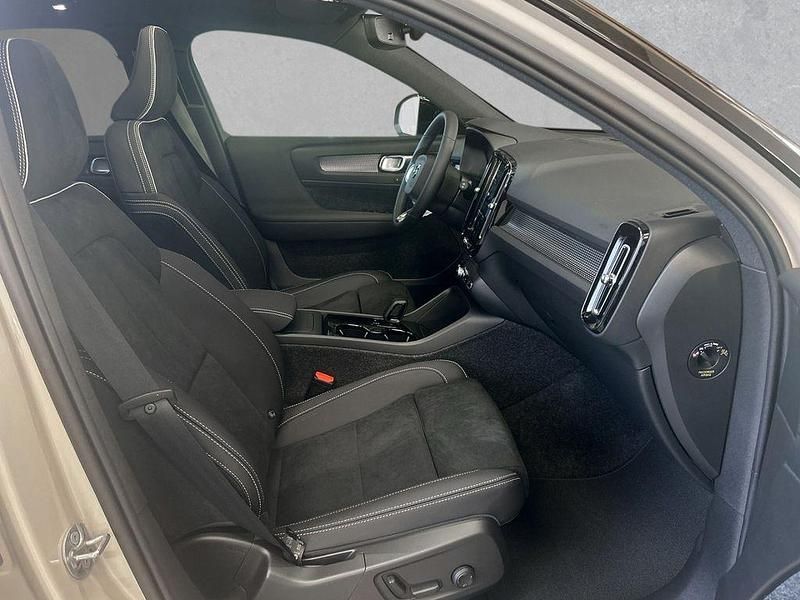 Gebraucht Volvo EX40 Ultra 185 kW (252 PS) 2026 Braun SUV