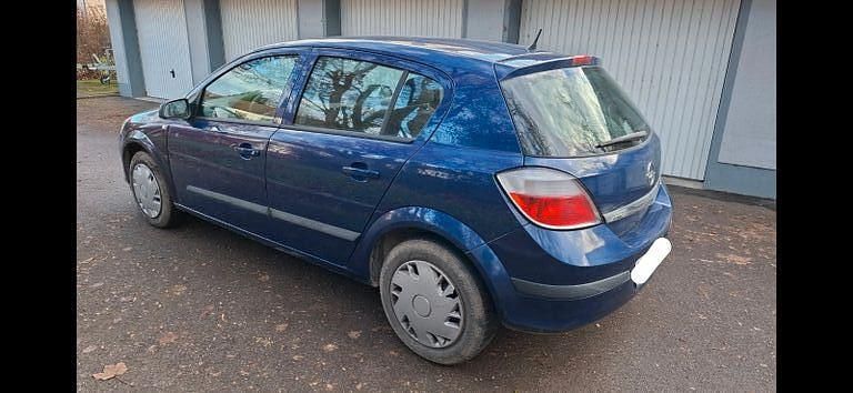 Gebraucht Opel Astra GTC 105 PS (77 kW) 2005 Blau Limousine