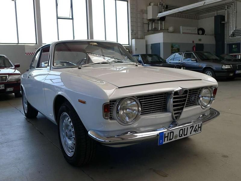Gebraucht Alfa Romeo Giulia Sprint Sprint 102 PS (75 kW) 1965 Bianco spino Coupé