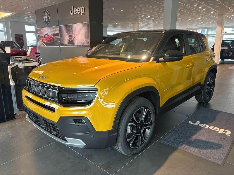 Neu Jeep Avenger Summit 110 PS (80 kW) 2026 Gelb SUV