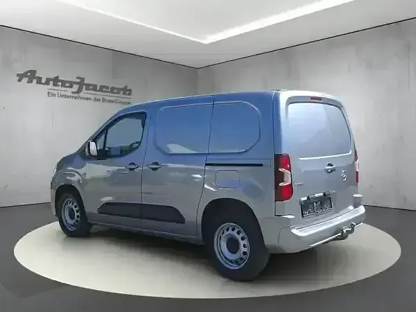 Gebraucht Opel Combo Edition 131 PS (96 kW) 2021 Tiefquarz silber (metallic) Van / Kleinbus