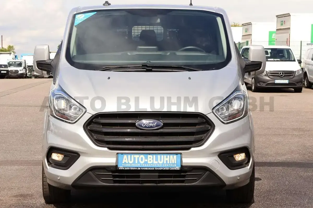 Gebraucht Ford Transit Custom 131 PS (96 kW) 2021 Polarsilber Van / Kleinbus