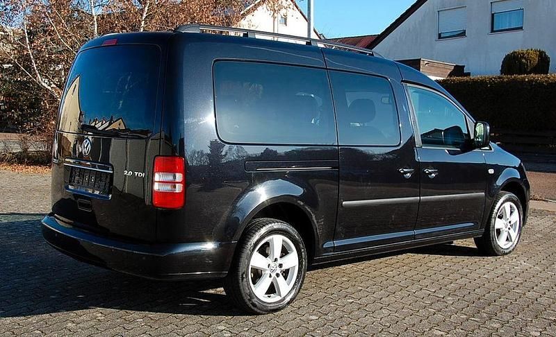Gebraucht VW Caddy Maxi 140 PS (102 kW) 2014 Schwarz Van / Kleinbus