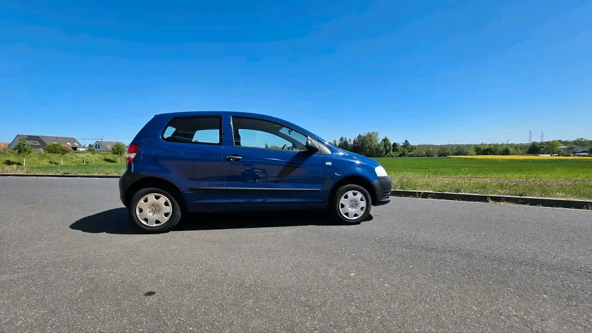 Gebraucht VW Fox 55 PS (40 kW) 2006 Blau Kleinwagen