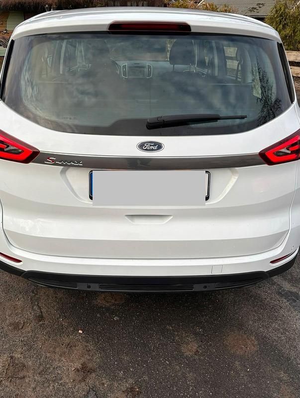 Gebraucht Ford S-MAX S 150 PS (110 kW) 2015 Weiß Van / Kleinbus