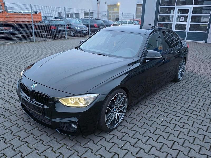 Gebraucht BMW 316 M Sport 116 PS (85 kW) 2014 Schwarz Limousine