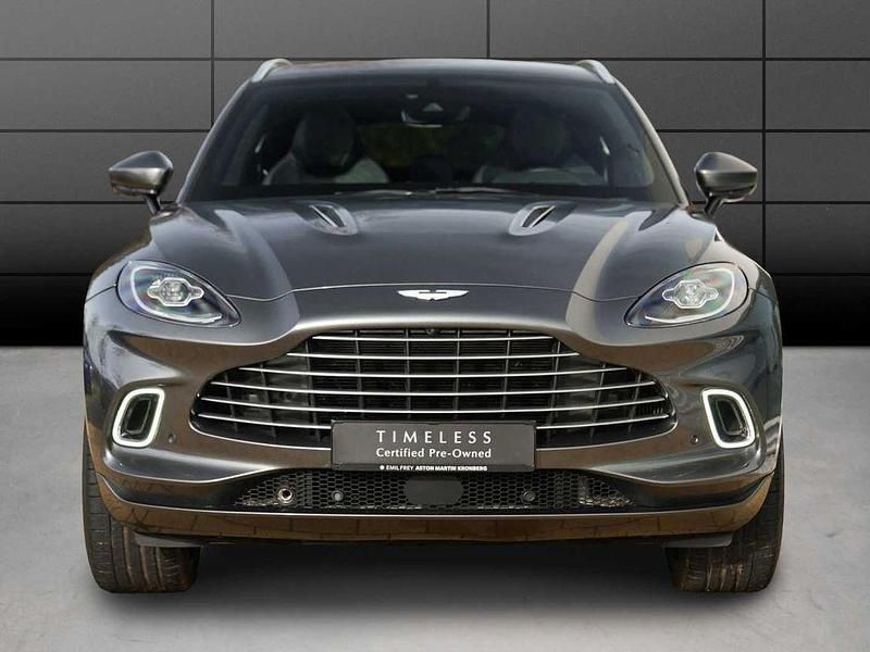 Gebraucht Aston Martin DBX 551 PS (405 kW) 2024 Silber SUV