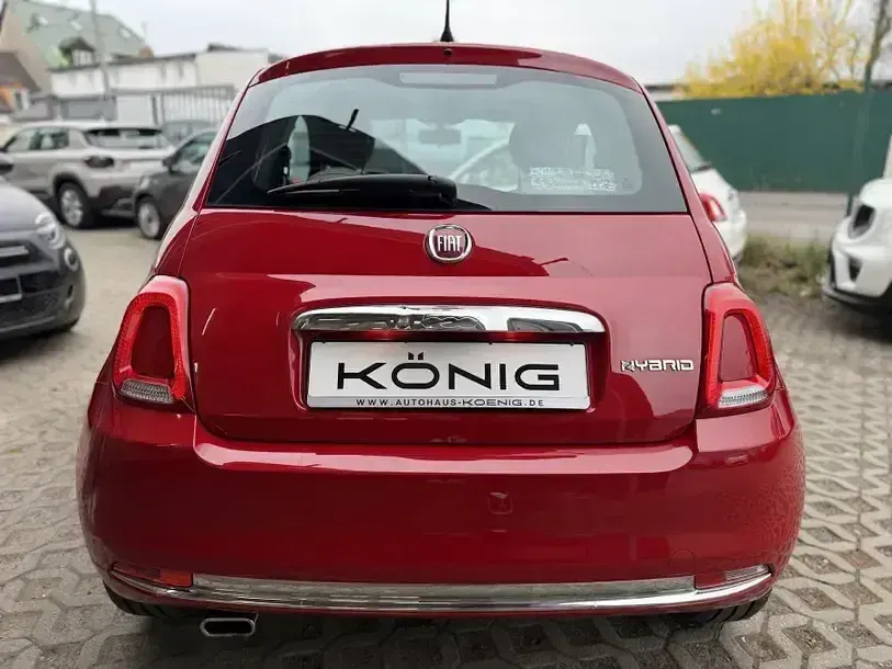 Gebraucht Fiat 500 Dolcevita 69 PS (50 kW) 2022 Rot Limousine