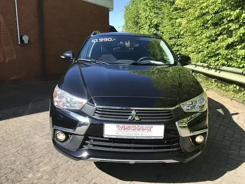 Gebraucht Mitsubishi ASX Edition 117 PS (86 kW) 2017 Pantherschwarz SUV