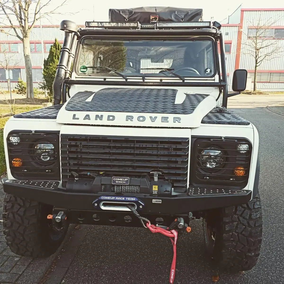 Gebraucht Land Rover Defender 150 PS (110 kW) 2011 Weiß SUV