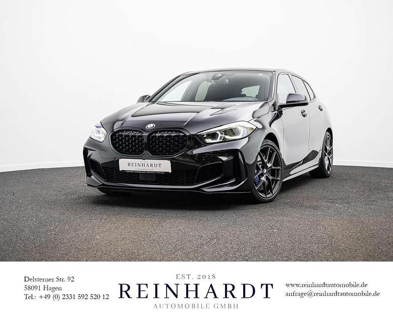 Black sapphire metallic Gebraucht 2023 BMW 135 Kleinwagen | 32.320 € (Fairer Preis) - Bild 1/3