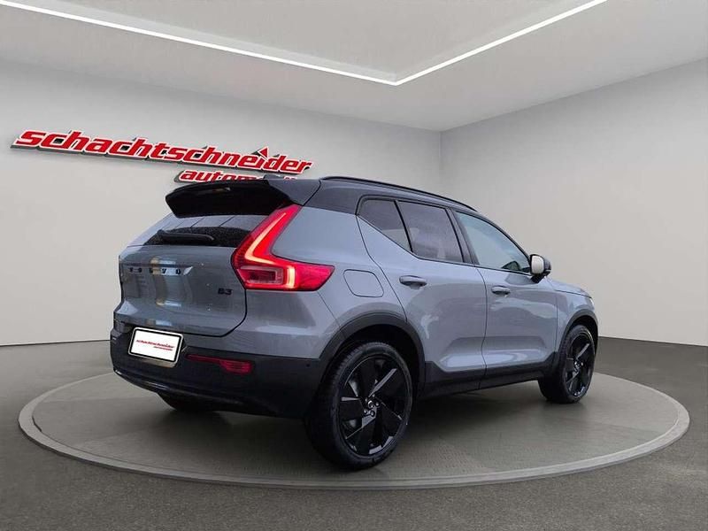 Neu Volvo XC40 Ultra 163 PS (119 kW) 2026 Vapour grey metallic SUV
