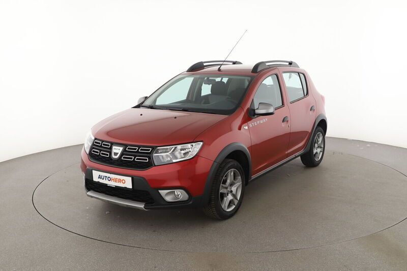 Rot Gebraucht 2017 Dacia Sandero Prestige Kleinwagen | 9.900 € (Etwas zu teuer) - Bild 1/4