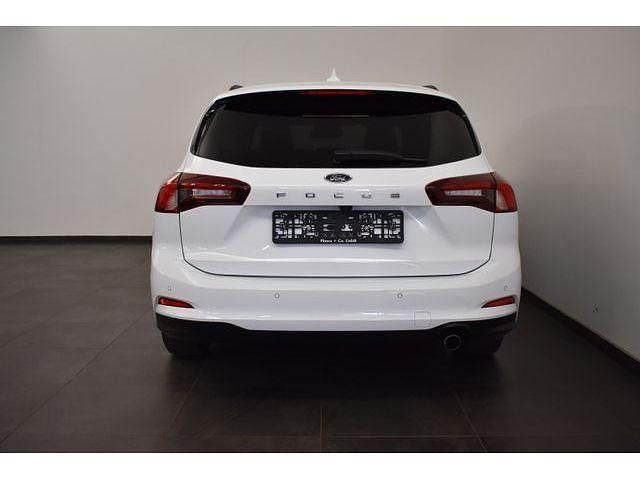 Gebraucht Ford Focus 120 PS (88 kW) 2022 Weiß Kombi