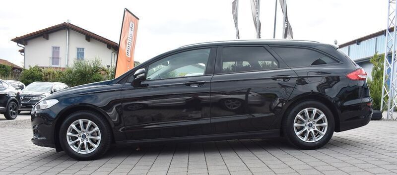 Schwarz Gebraucht 2018 Ford Mondeo Business Edition Kombi | 10.900 € (Fairer Preis) - Bild 1/4
