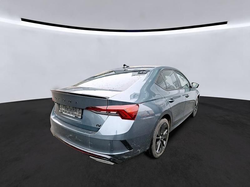 Gebraucht Skoda Octavia RS 245 PS (180 kW) 2021 Grau Limousine