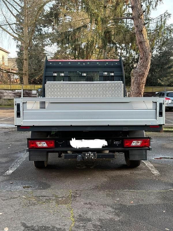 Second-hand Ford Transit 131 CP (96 kW) 2019 Verde