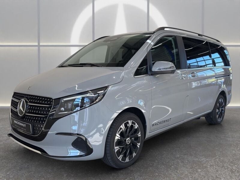 Lackfarbe alpingrau mb7956 Gebraucht 2025 Mercedes V300 Avantgarde Van / Kleinbus | 76.900 € (Teuer) - Bild 1/4