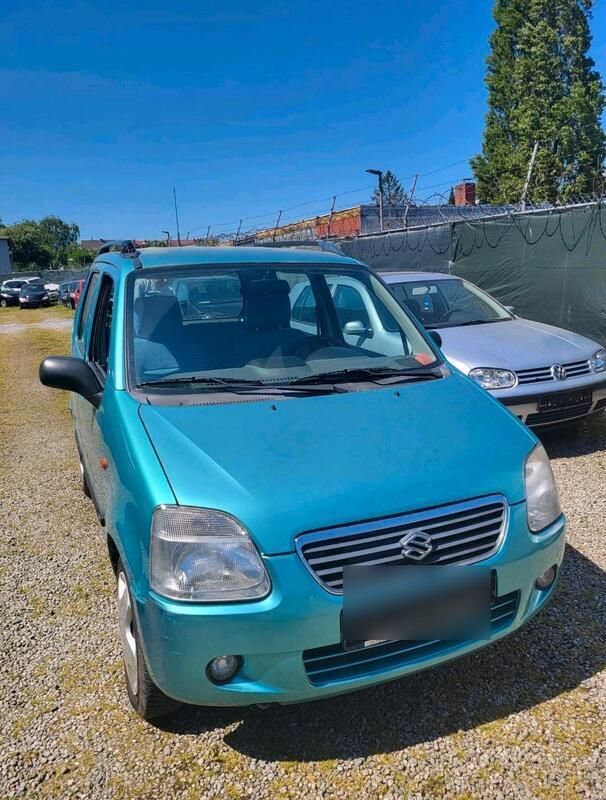 Grün Gebraucht 2001 Suzuki Wagon R+ Kombi | 1.500 € (Guter Preis) - Bild 1/4