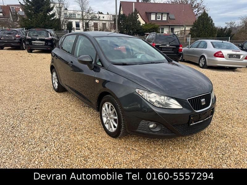 Grau Gebraucht 2010 Seat Ibiza Stylance Limousine | 5.599 € (Fairer Preis) - Bild 1/4