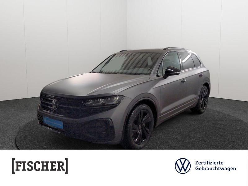 Grau Gebraucht 2023 VW Touareg R-line SUV | 69.876 € (Etwas zu teuer) - Bild 1/4