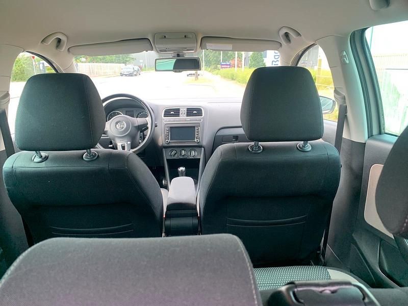 Gebraucht VW Polo Cross 105 PS (77 kW) 2010 Silber Kleinwagen