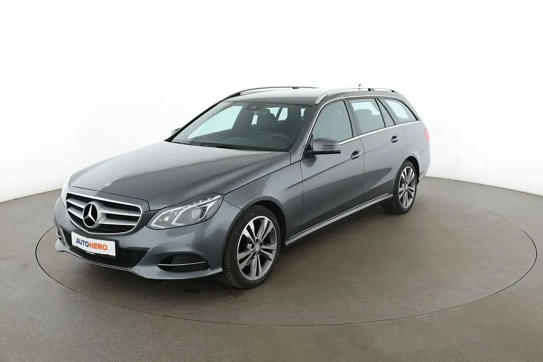 Gebraucht Mercedes E220 Avantgarde 170 PS (125 kW) 2016 Kombi