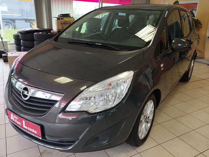Second-hand Opel Meriva Active 120 CP (88 kW) 2013 Gri Monovolum