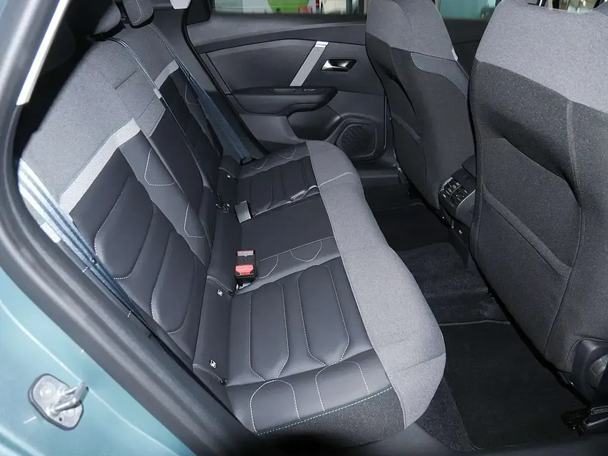 Gebraucht Citroën C4 PureTech 131 PS (96 kW) 2023 Blau SUV