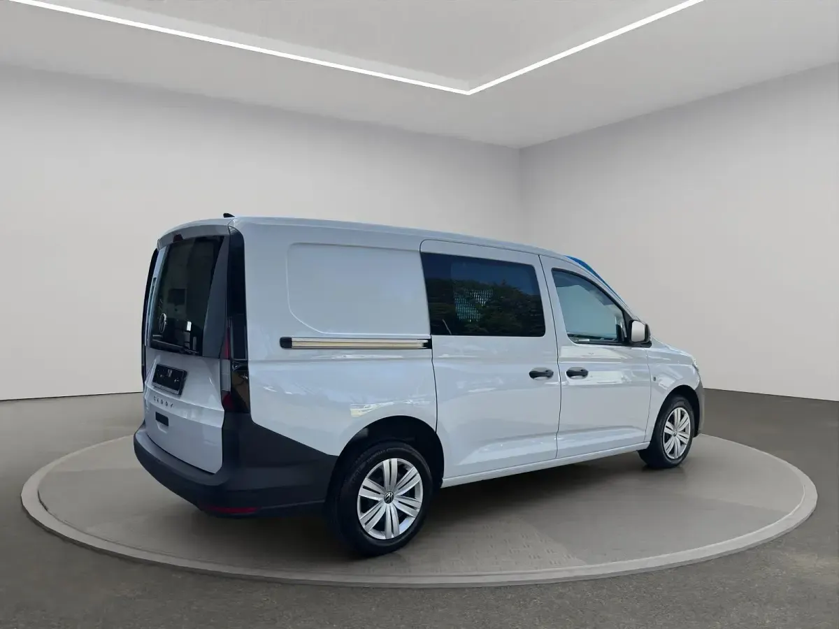 Gebraucht VW Caddy Maxi 102 PS (75 kW) 2021 Candyweiß Van / Kleinbus
