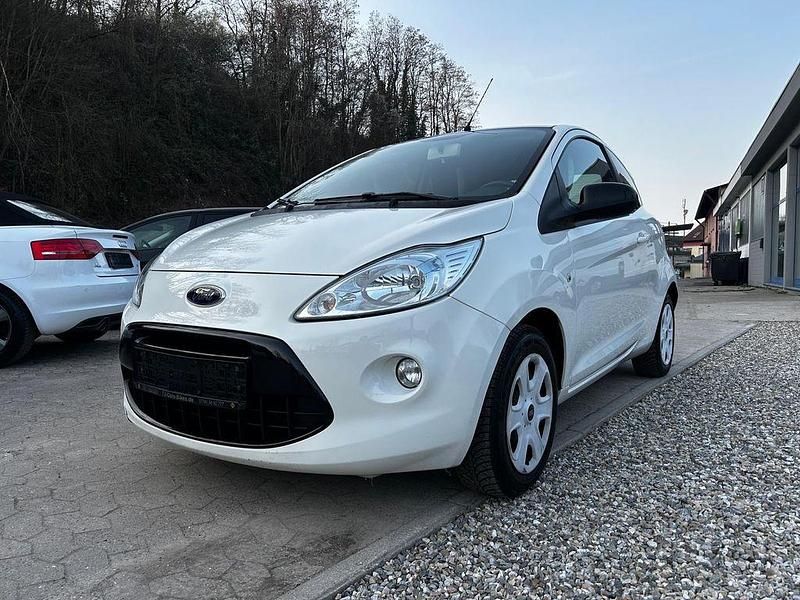 Gebraucht Ford Ka Titanium 69 PS (50 kW) 2016 Weiß