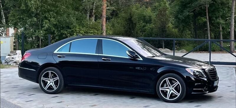 Schwarz Gebraucht 2014 Mercedes S550 Limousine | 33.700 € - Bild 1/4