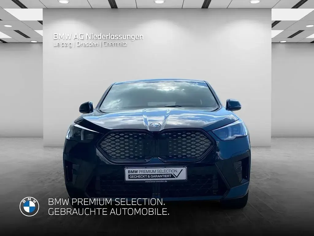 Gebraucht BMW iX2 M Sport 225 kW (306 PS) 2024 Schwarz SUV